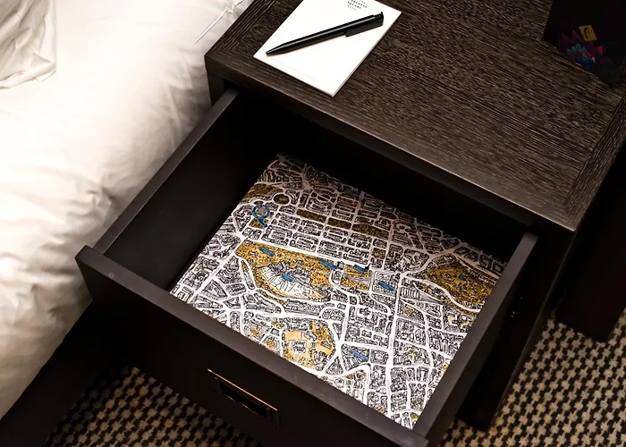 Kimpton Charlotte Square By Ihg